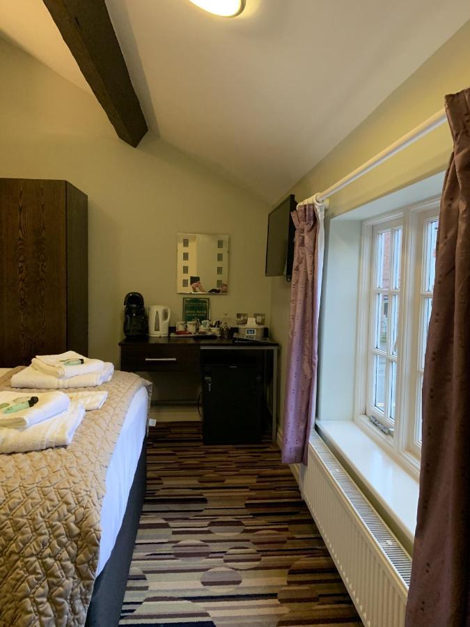 George And Dragon Bed & Breakfast Tarvin Dış mekan fotoğraf